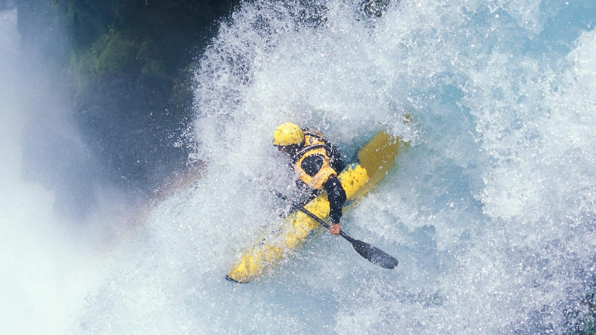 _网球运动普及：业余赛事火爆开启_，网球职业比赛